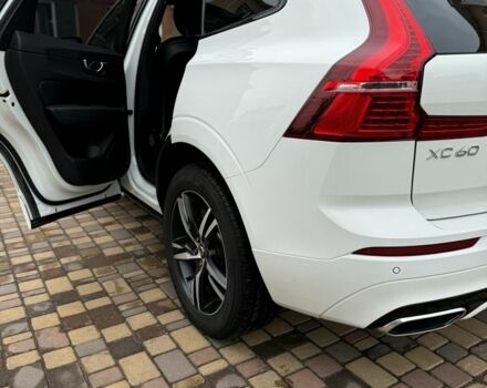 Белый Вольво ХС60, объемом двигателя 2 л и пробегом 186 тыс. км за 31000 $, фото 2 на Automoto.ua