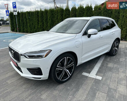 Белый Вольво ХС60, объемом двигателя 2 л и пробегом 113 тыс. км за 35000 $, фото 1 на Automoto.ua