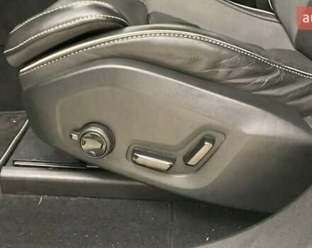 Белый Вольво ХС60, объемом двигателя 1.97 л и пробегом 203 тыс. км за 33750 $, фото 13 на Automoto.ua