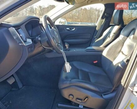 Белый Вольво ХС60, объемом двигателя 1.97 л и пробегом 94 тыс. км за 8500 $, фото 6 на Automoto.ua