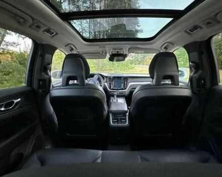 Вольво ХС60 2019 в Одессе на Automoto.ua Белый Вольво ХС60, объемом двигателя 2 л и пробегом 85 тыс. км за 19800 $, фото 6 на Automoto.ua