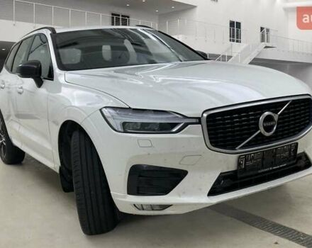 Белый Вольво ХС60, объемом двигателя 1.97 л и пробегом 203 тыс. км за 33750 $, фото 1 на Automoto.ua