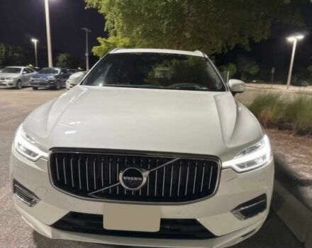 Белый Вольво ХС60, объемом двигателя 2 л и пробегом 32 тыс. км за 25000 $, фото 1 на Automoto.ua