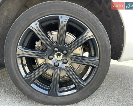 Белый Вольво ХС60, объемом двигателя 1.97 л и пробегом 42 тыс. км за 44500 $, фото 26 на Automoto.ua