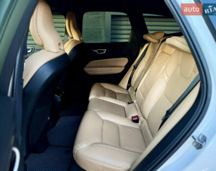 Белый Вольво ХС60, объемом двигателя 1.97 л и пробегом 155 тыс. км за 36000 $, фото 18 на Automoto.ua