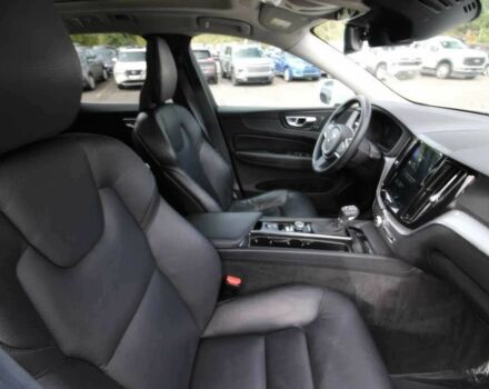 Белый Вольво ХС60, объемом двигателя 2 л и пробегом 41 тыс. км за 21000 $, фото 7 на Automoto.ua