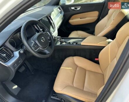 Белый Вольво ХС60, объемом двигателя 1.97 л и пробегом 96 тыс. км за 25500 $, фото 16 на Automoto.ua