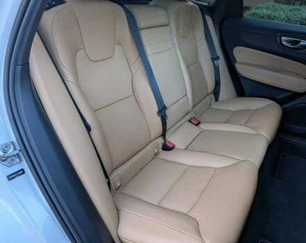 Білий Вольво ХС60, об'ємом двигуна 2 л та пробігом 33 тис. км за 16000 $, фото 14 на Automoto.ua