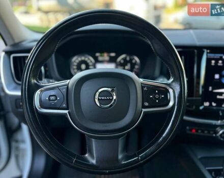 Белый Вольво ХС60, объемом двигателя 1.97 л и пробегом 192 тыс. км за 33000 $, фото 13 на Automoto.ua