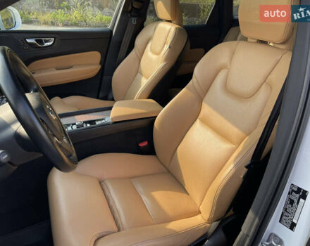 Белый Вольво ХС60, объемом двигателя 1.97 л и пробегом 42 тыс. км за 44500 $, фото 14 на Automoto.ua