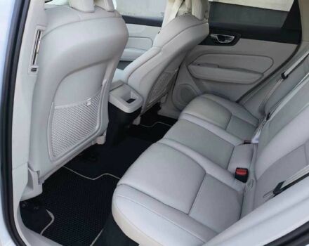 Вольво ХС60 2020 в Киеве на Automoto.ua Белый Вольво ХС60, объемом двигателя 0 л и пробегом 69 тыс. км за 16800 $, фото 14 на Automoto.ua