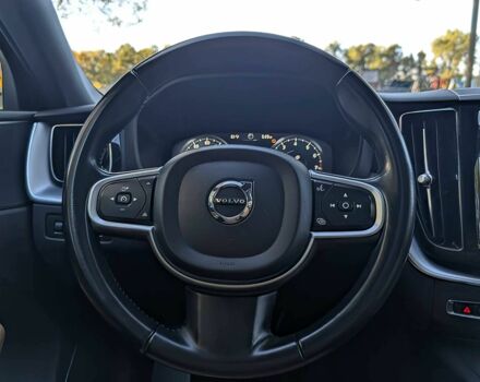 Білий Вольво ХС60, об'ємом двигуна 2 л та пробігом 33 тис. км за 16000 $, фото 10 на Automoto.ua