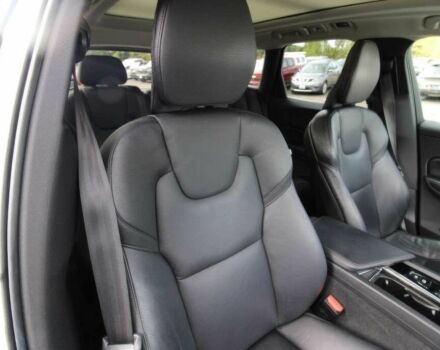 Белый Вольво ХС60, объемом двигателя 2 л и пробегом 41 тыс. км за 21000 $, фото 11 на Automoto.ua