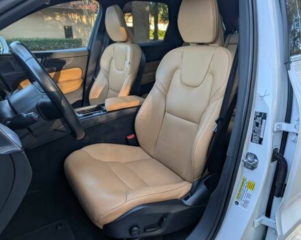 Белый Вольво ХС60, объемом двигателя 2 л и пробегом 44 тыс. км за 14000 $, фото 8 на Automoto.ua