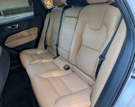 Белый Вольво ХС60, объемом двигателя 2 л и пробегом 44 тыс. км за 14000 $, фото 13 на Automoto.ua