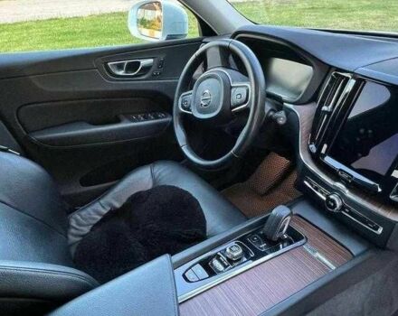 Белый Вольво ХС60, объемом двигателя 2 л и пробегом 66 тыс. км за 35000 $, фото 3 на Automoto.ua