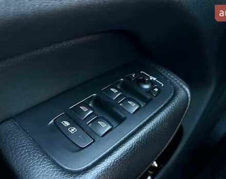 Белый Вольво ХС60, объемом двигателя 1.97 л и пробегом 192 тыс. км за 33000 $, фото 23 на Automoto.ua