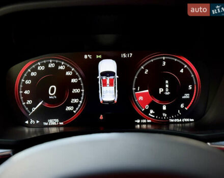 Белый Вольво ХС60, объемом двигателя 1.97 л и пробегом 155 тыс. км за 36000 $, фото 8 на Automoto.ua