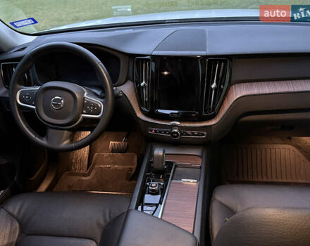 Білий Вольво ХС60, об'ємом двигуна 1.97 л та пробігом 68 тис. км за 33500 $, фото 20 на Automoto.ua