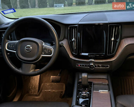 Білий Вольво ХС60, об'ємом двигуна 1.97 л та пробігом 68 тис. км за 33500 $, фото 22 на Automoto.ua