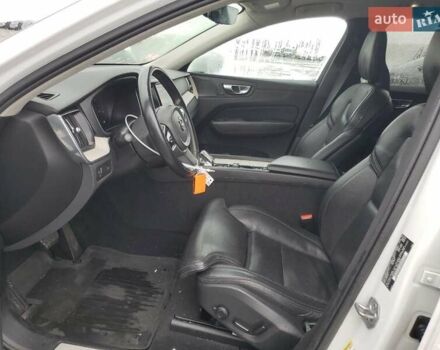 Белый Вольво ХС60, объемом двигателя 2 л и пробегом 85 тыс. км за 10900 $, фото 6 на Automoto.ua