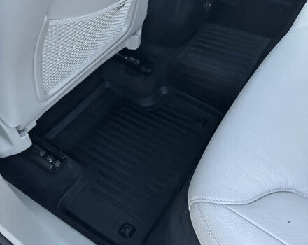 Білий Вольво ХС60, об'ємом двигуна 1.97 л та пробігом 31 тис. км за 35600 $, фото 38 на Automoto.ua