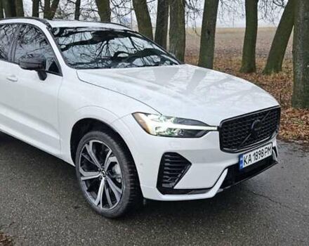 Белый Вольво ХС60, объемом двигателя 2 л и пробегом 29 тыс. км за 52000 $, фото 1 на Automoto.ua