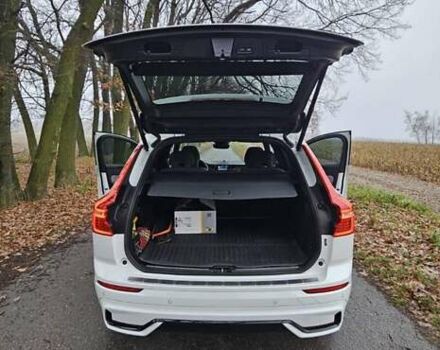 Белый Вольво ХС60, объемом двигателя 2 л и пробегом 29 тыс. км за 52000 $, фото 13 на Automoto.ua