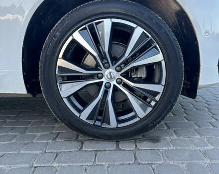 Білий Вольво ХС60, об'ємом двигуна 1.97 л та пробігом 31 тис. км за 35600 $, фото 14 на Automoto.ua