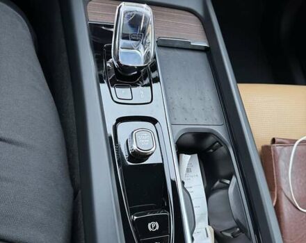 Белый Вольво ХС60, объемом двигателя 1.97 л и пробегом 64 тыс. км за 52000 $, фото 15 на Automoto.ua