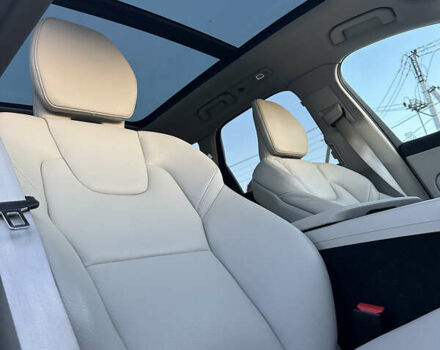 Білий Вольво ХС60, об'ємом двигуна 1.97 л та пробігом 31 тис. км за 35600 $, фото 33 на Automoto.ua