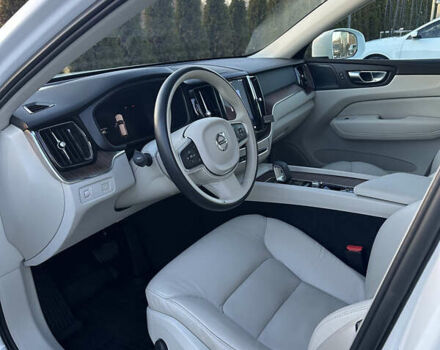 Білий Вольво ХС60, об'ємом двигуна 1.97 л та пробігом 31 тис. км за 35600 $, фото 29 на Automoto.ua