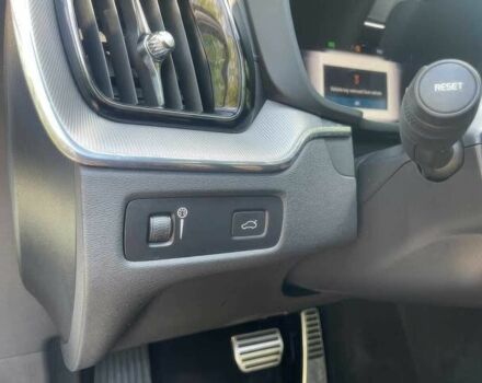 Белый Вольво ХС60, объемом двигателя 2 л и пробегом 30 тыс. км за 8300 $, фото 8 на Automoto.ua