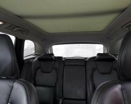 Белый Вольво ХС60, объемом двигателя 2 л и пробегом 53 тыс. км за 10000 $, фото 9 на Automoto.ua