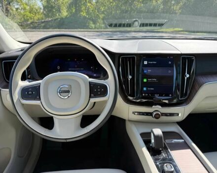 Белый Вольво ХС60, объемом двигателя 2 л и пробегом 14 тыс. км за 16000 $, фото 10 на Automoto.ua