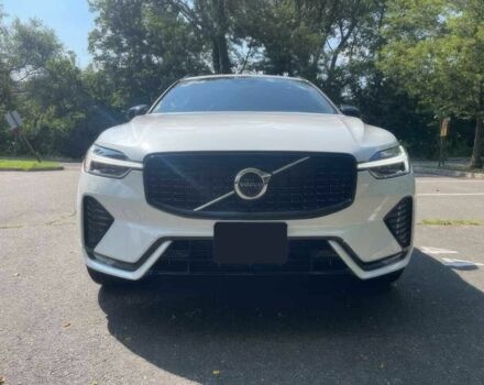 Білий Вольво ХС60, об'ємом двигуна 2 л та пробігом 22 тис. км за 21000 $, фото 1 на Automoto.ua