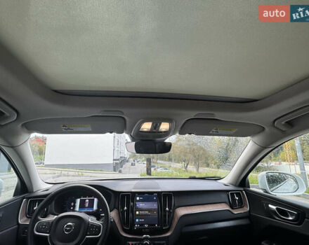 Белый Вольво ХС60, объемом двигателя 2 л и пробегом 93 тыс. км за 29000 $, фото 8 на Automoto.ua