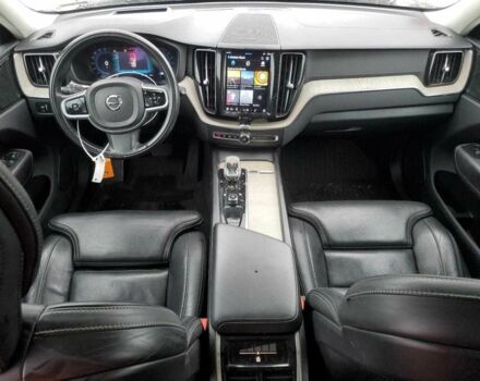 Белый Вольво ХС60, объемом двигателя 2 л и пробегом 53 тыс. км за 10000 $, фото 7 на Automoto.ua