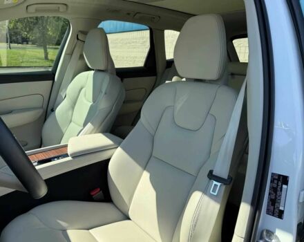 Белый Вольво ХС60, объемом двигателя 2 л и пробегом 14 тыс. км за 16000 $, фото 9 на Automoto.ua