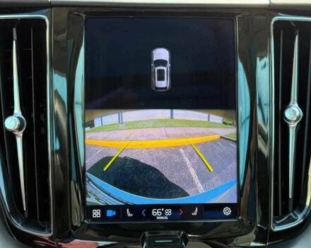 Белый Вольво ХС60, объемом двигателя 2 л и пробегом 43 тыс. км за 14200 $, фото 9 на Automoto.ua