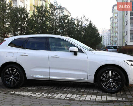 Белый Вольво ХС60, объемом двигателя 2 л и пробегом 127 тыс. км за 51000 $, фото 4 на Automoto.ua