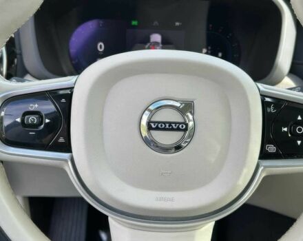 Білий Вольво ХС60, об'ємом двигуна 2 л та пробігом 29 тис. км за 26800 $, фото 6 на Automoto.ua