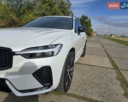 Белый Вольво ХС60, объемом двигателя 2 л и пробегом 31 тыс. км за 48500 $, фото 2 на Automoto.ua