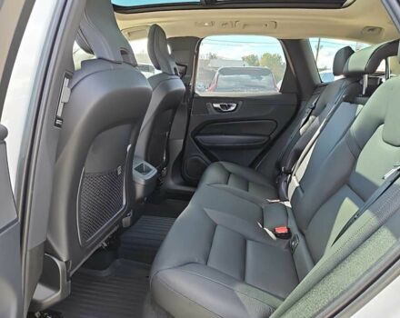 Белый Вольво ХС60, объемом двигателя 2 л и пробегом 14 тыс. км за 16700 $, фото 12 на Automoto.ua