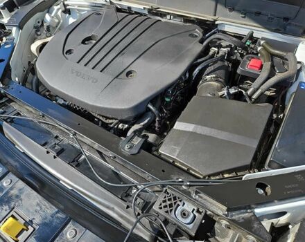 Белый Вольво ХС60, объемом двигателя 2 л и пробегом 14 тыс. км за 16700 $, фото 13 на Automoto.ua