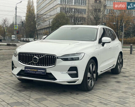 Белый Вольво ХС60, объемом двигателя 2 л и пробегом 15 тыс. км за 66000 $, фото 2 на Automoto.ua