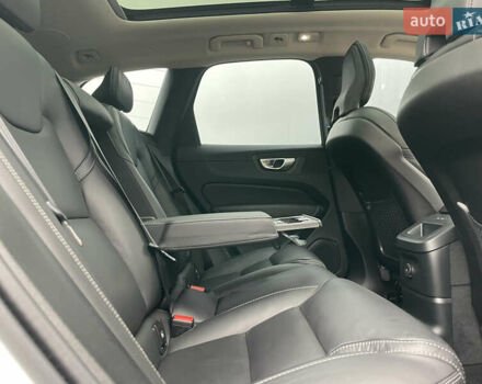 Белый Вольво ХС60, объемом двигателя 2 л и пробегом 15 тыс. км за 66000 $, фото 30 на Automoto.ua