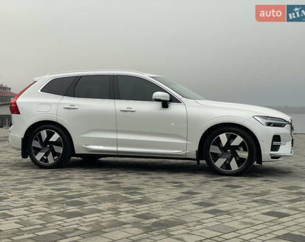 Белый Вольво ХС60, объемом двигателя 2 л и пробегом 15 тыс. км за 66000 $, фото 68 на Automoto.ua