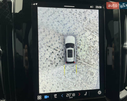 Белый Вольво ХС60, объемом двигателя 2 л и пробегом 15 тыс. км за 66000 $, фото 50 на Automoto.ua