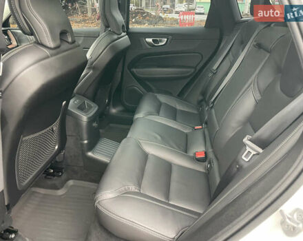 Белый Вольво ХС60, объемом двигателя 2 л и пробегом 15 тыс. км за 66000 $, фото 41 на Automoto.ua